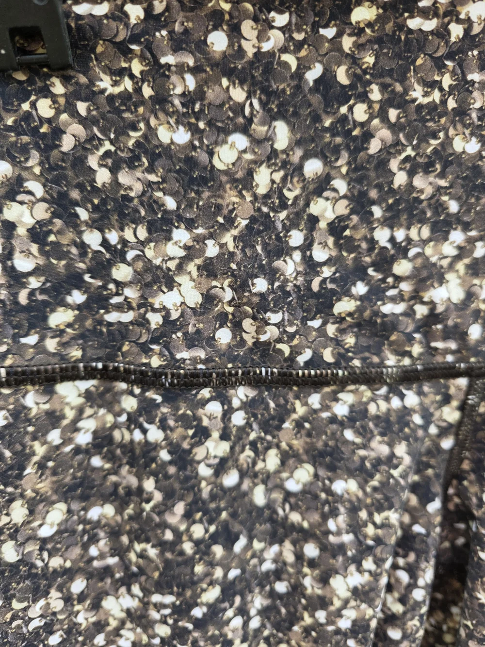 Size 6 Lululemon Shine Tight (Roll Down) Shimmy Shimmer Legging Leggings